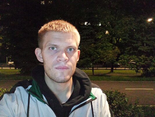 Бюджетный смартфон с рекордной автономностью и мощным процессором. Тестирую Realme C25s