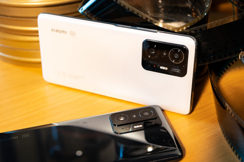 Познакомился с Xiaomi 11T и 11T Pro. Теперь жду их появления на полках!