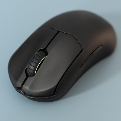 Геймерам от профессионалов. Обзор SteelSeries Prime Wireless — Внешний вид и эргономика. 7