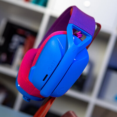 В лёгкой гарнитуре не устают уши. Обзор Logitech G435 — Внешний вид и эргономика. 3