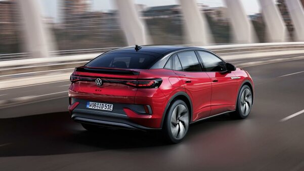Volkswagen выпустила электрический купе-кроссовер ID.5 с мощностью до 300 лошадей