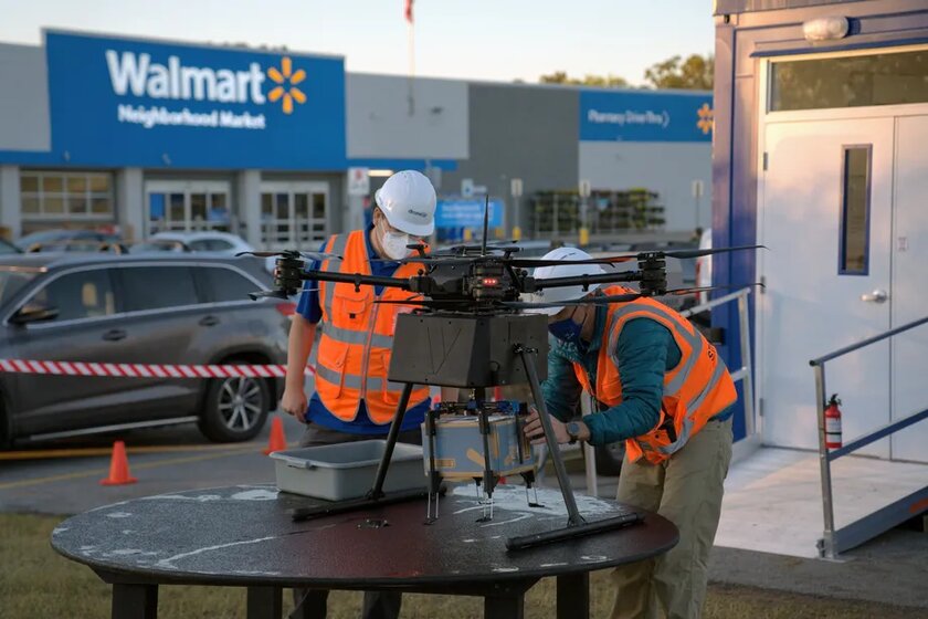 Крупнейшая в мире розничная сеть Walmart запустила доставку еды дронами за 30 минут