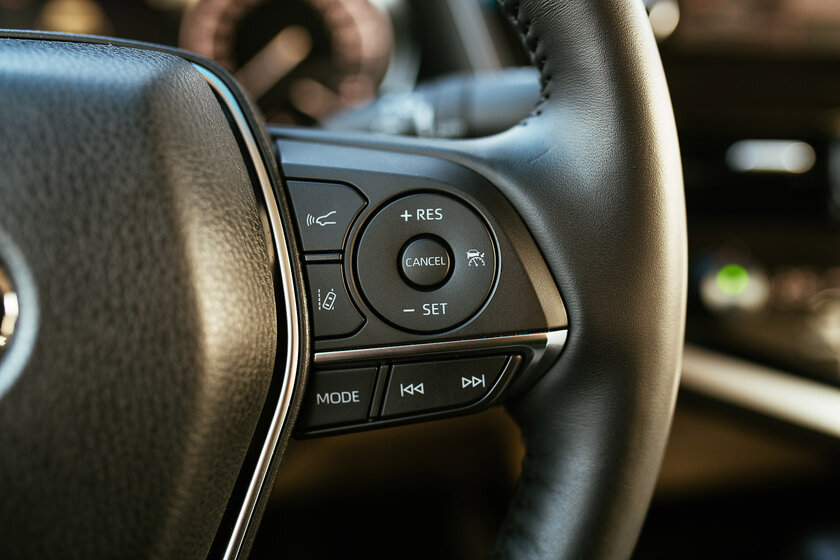 Что, если Toyota Camry не такси, а личное авто? Отрёкся от стереотипов — Встречаем по одёжке. 43