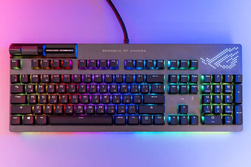 Можно самому заменять свитчи: и Cherry, и ROG! Тестирую ASUS ROG Strix Flare II Animate — Переключатели и подсветка. 1