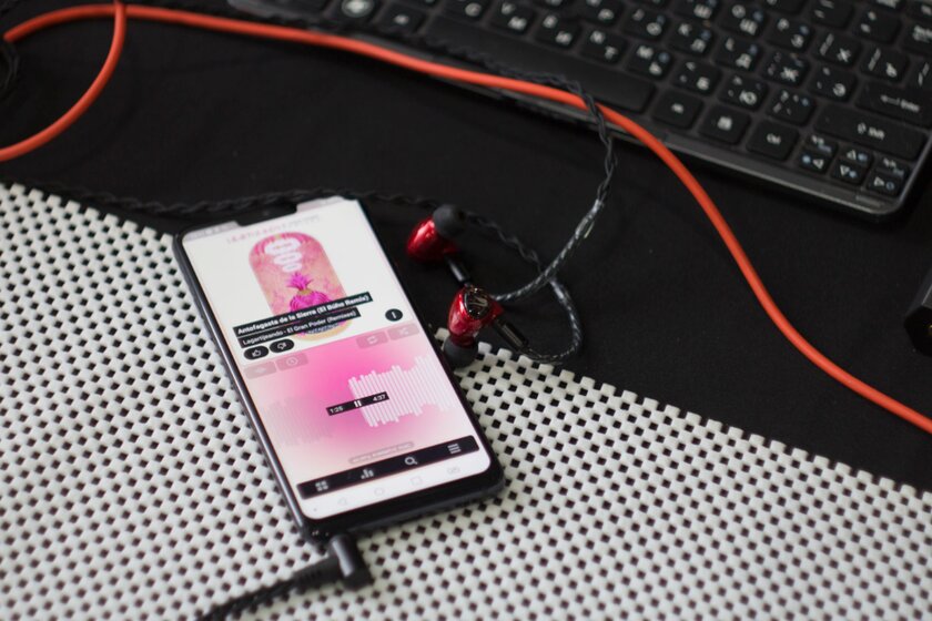 В смартфонах LG куча безумных идей. Вспоминаем регенерирующую крышку и другие