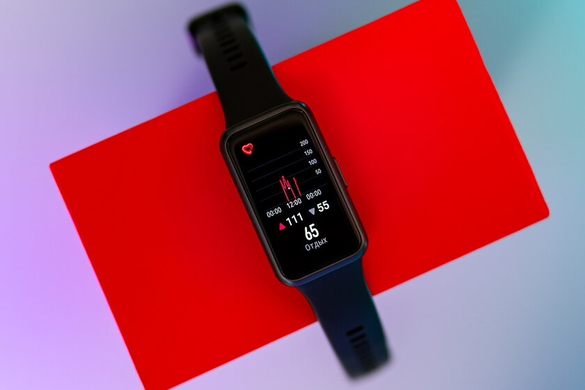 Не зацикливайтесь на Mi Band. Обзор Huawei Band 7, он даже лучше