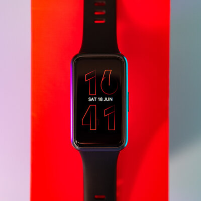 Не зацикливайтесь на Mi Band. Обзор Huawei Band 7, он даже лучше — Дизайн. 5