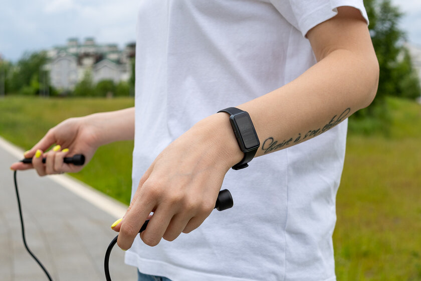 Не зацикливайтесь на Mi Band. Обзор Huawei Band 7, он даже лучше — Отзыв спустя месяц использования. 1