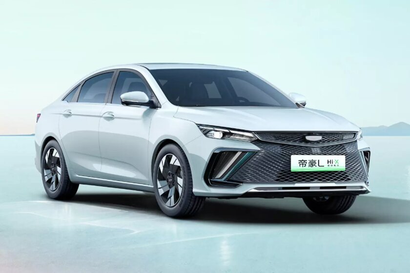 Гибридный седан Geely, работающий на спирте, поступил в производство