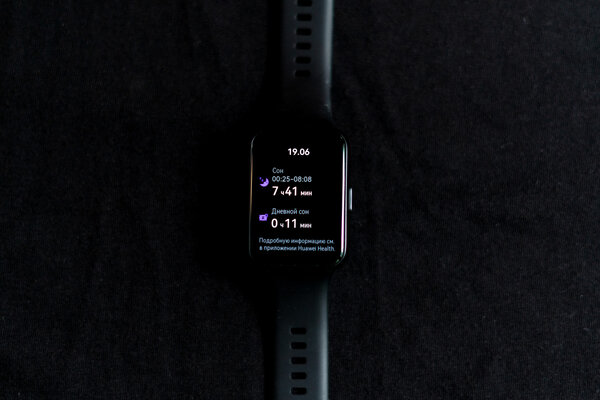 Лучшее от фитнес-браслетов и умных часов. Обзор Huawei Watch Fit 2 — Интерфейс. 14