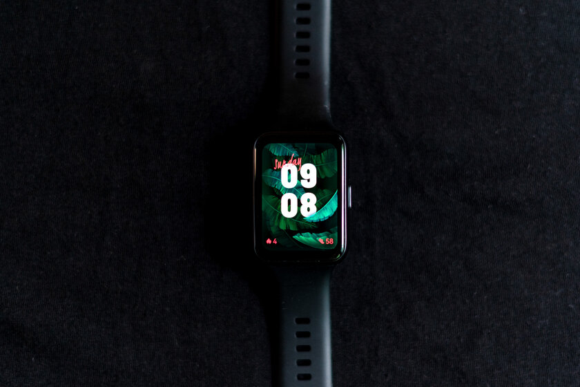 Лучшее от фитнес-браслетов и умных часов. Обзор Huawei Watch Fit 2 — Интерфейс. 17