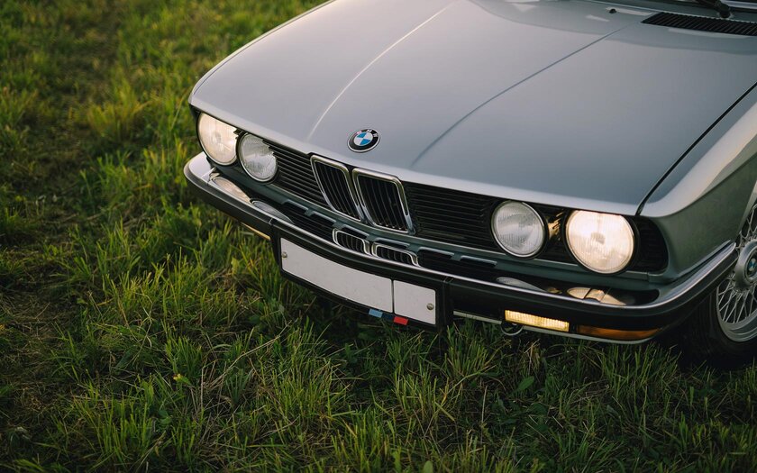 Каково владеть ретро в 2022 году: владелец о BMW 5 (E28) из 1982-го