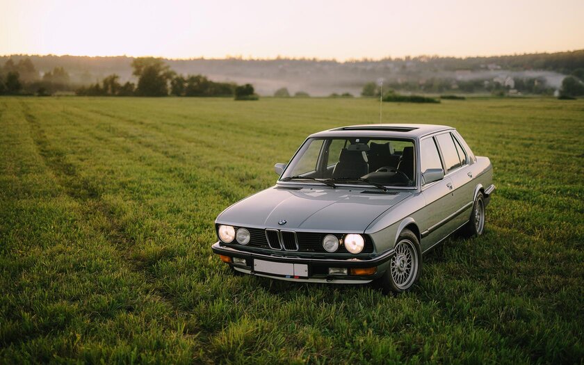 Каково владеть ретро в 2022 году: владелец о BMW 5 (E28) из 1982-го