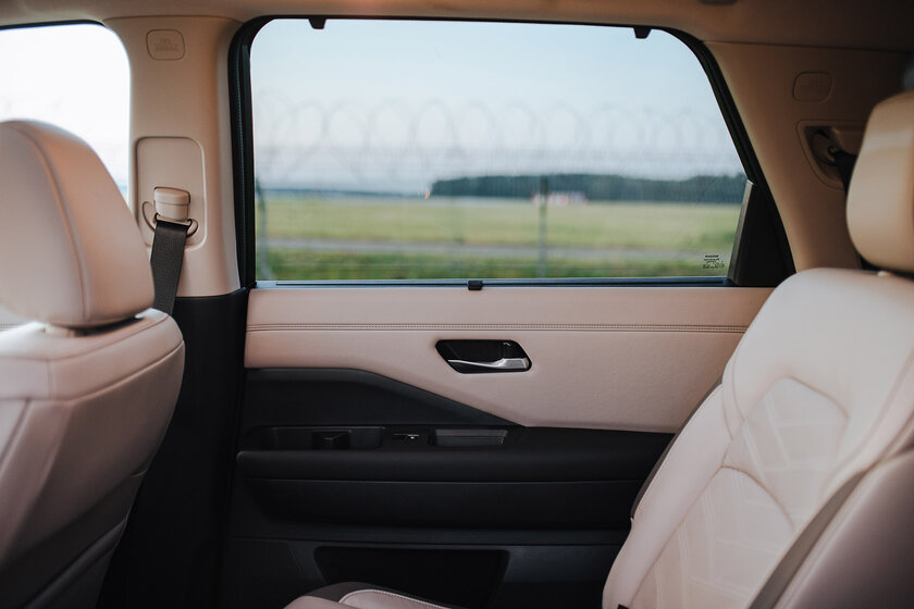 Огромное авто, в котором комфортно всем (на удивление). Тест-драйв Nissan Pathfinder 2021