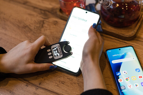 Нашёл недорогие смартфоны, не уступающие даже флагманам. Тестирую Realme 10 Pro и Pro+