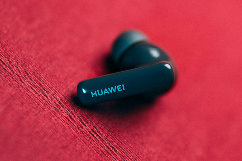 Обзор Huawei FreeBuds 5i: отличный выбор для всех, кроме аудиофилов — Отзыв. 4