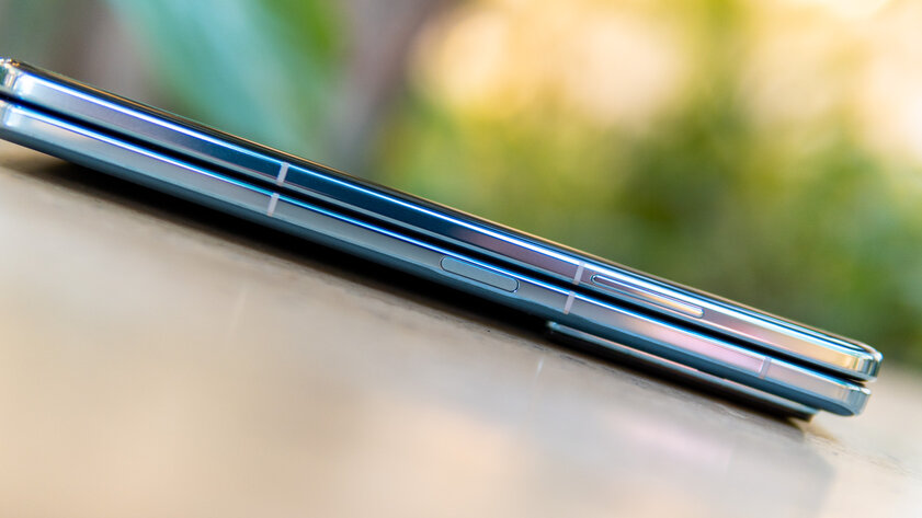 Насколько складной смартфон удобен в 2023 году? Знакомлюсь с HONOR Magic Vs