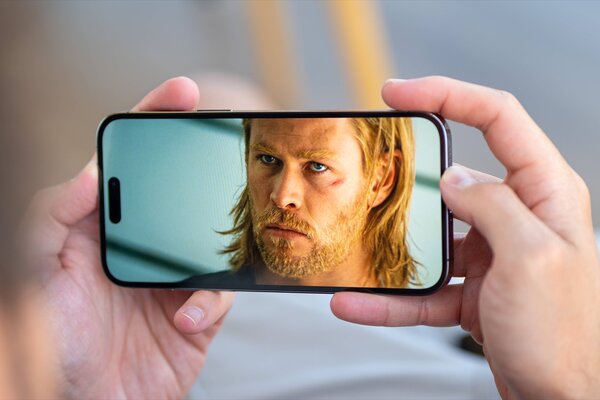 Рейтинг лучших флагманских смартфонов: какой купить в апреле 2023 — 5. iPhone 14 Pro. 2