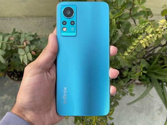 Рейтинг лучших смартфонов до 10 000 рублей: какой купить в июне 2023 — 1. Infinix Note 11 (4/64 ГБ). 1