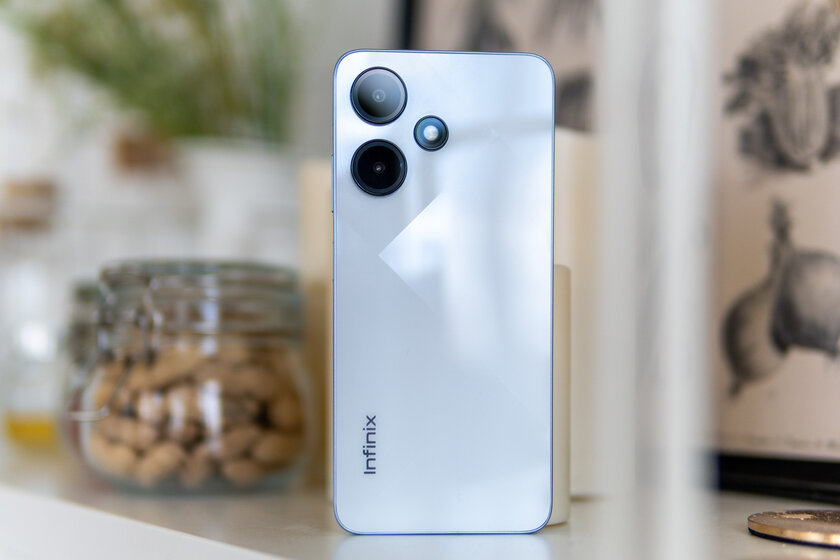 Зачем переплачивать, когда телефон должен просто работать? Обзор Infinix HOT 30 и 30i — Отзыв. 2