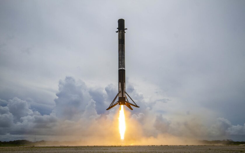 «Покупка» ракеты у России и дружба с NASA: как Илон Маск сделал SpaceX главной космокомпанией — Мечта о доступном космосе сбылась. 1