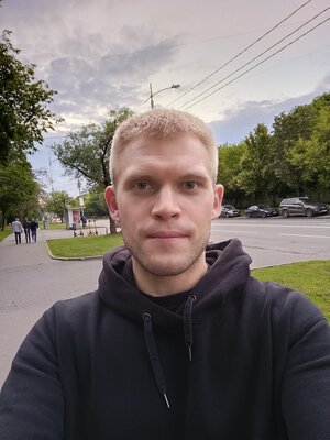 Это VIP-смартфон, другого такого не найти в сегменте до 30 000 рублей. Просто посмотрите — Камера. 15