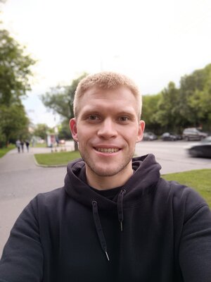 Это VIP-смартфон, другого такого не найти в сегменте до 30 000 рублей. Просто посмотрите — Камера. 16