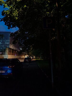 Это VIP-смартфон, другого такого не найти в сегменте до 30 000 рублей. Просто посмотрите — Камера. 13