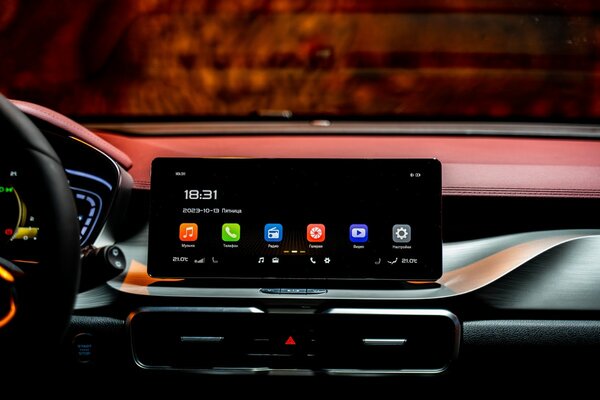 Белорусский Belgee X50 начали продавать в России: дешевле Geely Coolray