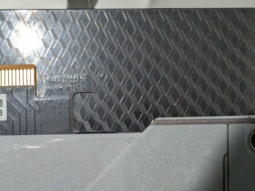 Gigabyte усилила печатные платы флагманских видеокарт: раньше они ломались под собственным весом