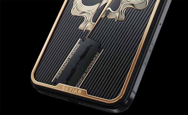 «Мафиозные» iPhone 15 Pro: вышли кастомные модели в стиле криминальных фильмов