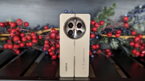 Рейтинг лучших смартфонов до 50 000 рублей: какой купить в июне 2024 — 5. Realme 12 Pro+ (12/512 ГБ). 1