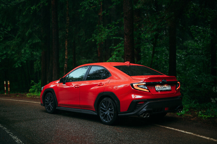 Современная Subaru с намёками на раллийное прошлое. Обзор WRX 2023 — Отзыв. 1