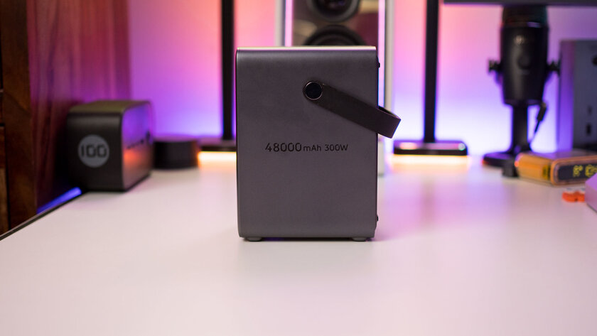 Царь-повербанк на 300 Вт от UGREEN — выглядит как колонка. Обзор UGREEN 300W 48000mAh