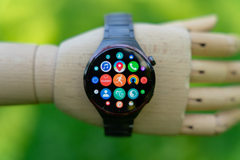 Титан делает лучше любые часы — смотрите сами. Обзор HUAWEI WATCH 4 Pro в космическом дизайне