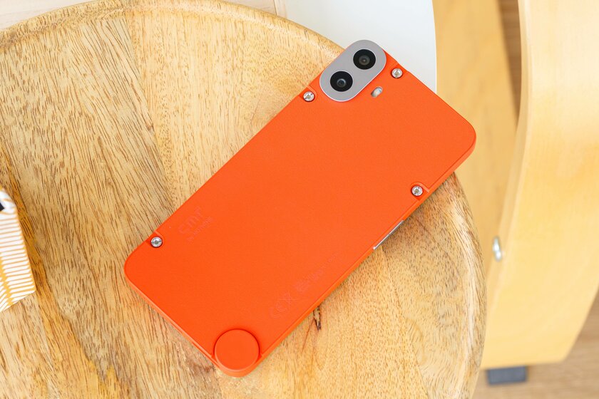 Обзор CMF Phone 1 от Nothing — разбираемый (!) дешевый смартфон без явных недостатков