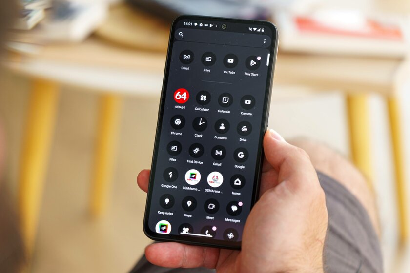 Обзор CMF Phone 1 от Nothing — разбираемый (!) дешевый смартфон без явных недостатков