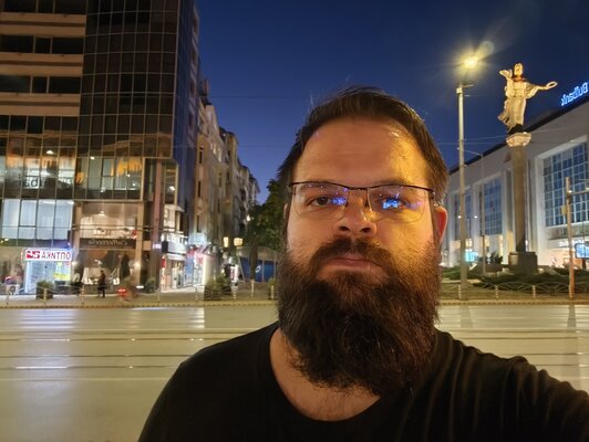 Обзор CMF Phone 1 от Nothing — разбираемый (!) дешевый смартфон без явных недостатков