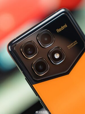 Redmi K70 Ultra Lamborghini Edition в оранжевом цвете