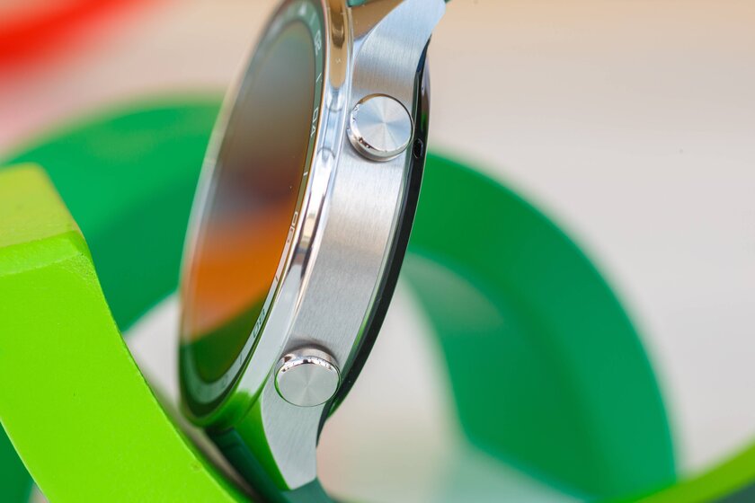 Не нравились смарт-часы, но эти почти как классика. Обзор живучих OnePlus Watch 2R с двумя ОС — Дизайн. 1