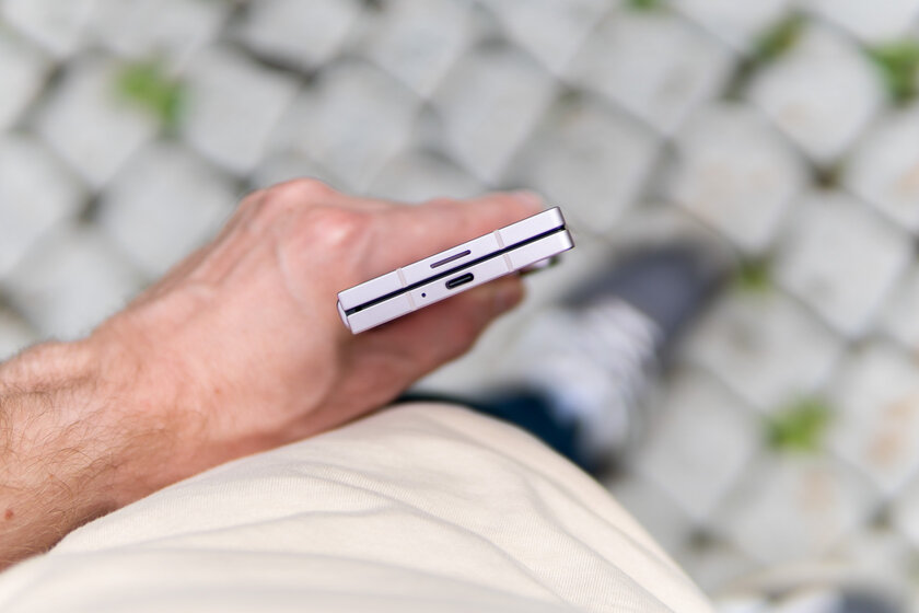 Складные смартфоны стали удобнее — наконец-то! Обзор Galaxy Z Fold6 — Внешний вид. 4