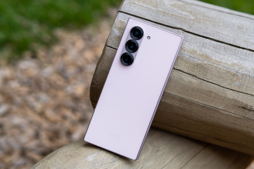 Складные смартфоны стали удобнее — наконец-то! Обзор Galaxy Z Fold6 — Отзыв спустя месяц использования. 1