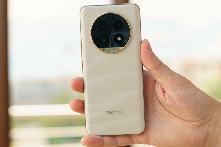 Обзор Realme 13 Pro+: редкая комбинация и хорошего дизайна, и удачной начинки — Отзыв. 2