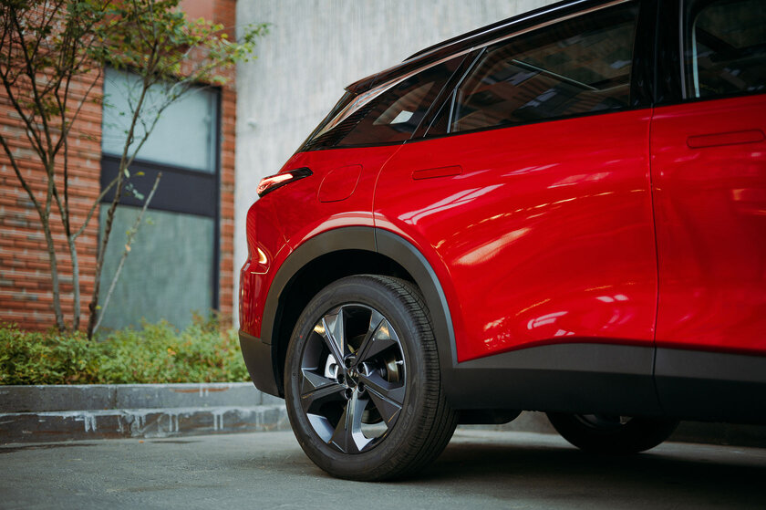 Когда хочется добротное авто на каждый день. Обзор BAIC X55 — Знакомство. 3