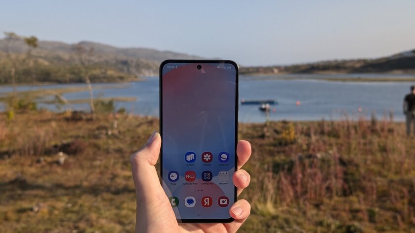 У Samsung идеальный смартфон? Обзор Galaxy S24 FE: не хуже флагманов, но с адекватной ценой — Дизайн корпуса. 4