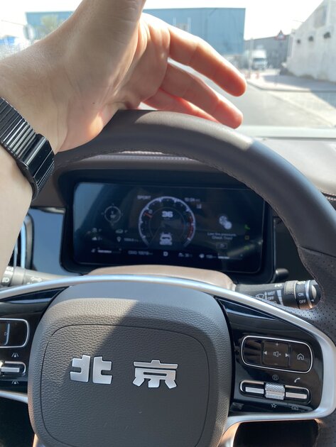 За свои деньги этого автомобиля много, очень много. Знакомлюсь с BAIC BJ60