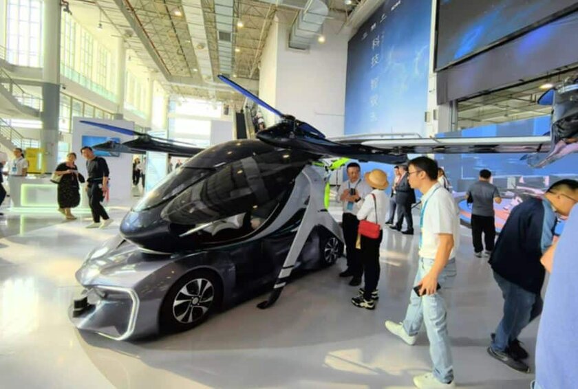 Chery показала собственный летающий электрокар: он состоит из трёх отдельных элементов