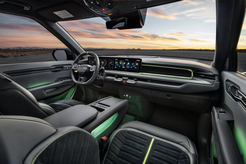 Kia представила электрокар EV9 GT с фейковой коробкой переключения передач
