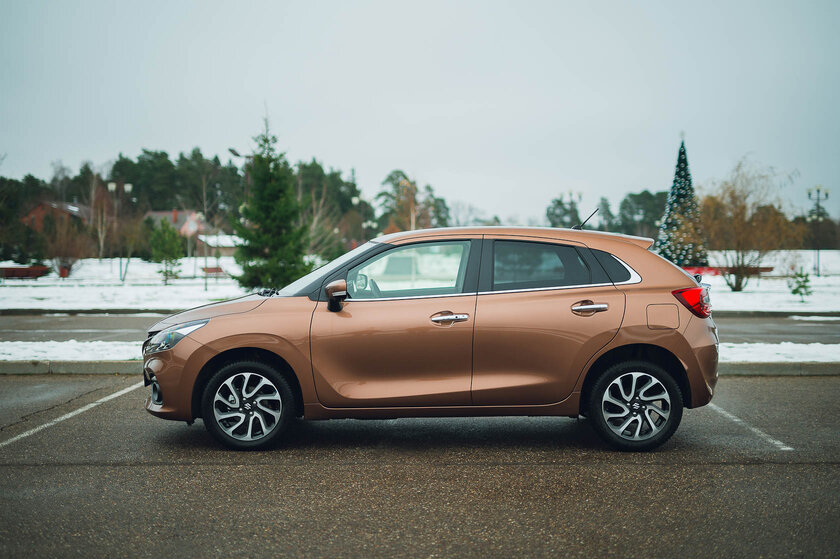 Простота и понятность. Обзор Suzuki Baleno