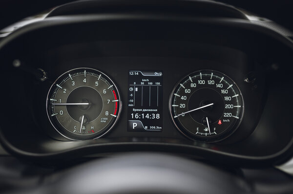 Простота и понятность. Обзор Suzuki Baleno